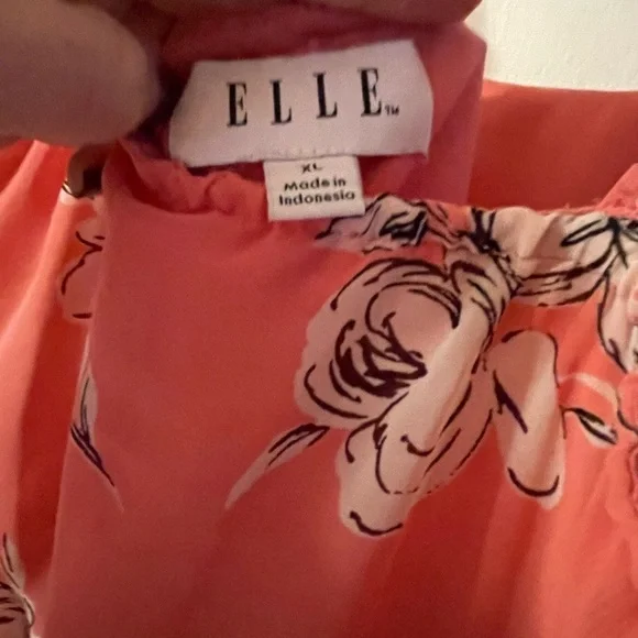 Elle Dress, salmon/pink color, size XL, worn once - Picture 4 of 5